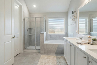 Bathroom after balanced exposure and color correction